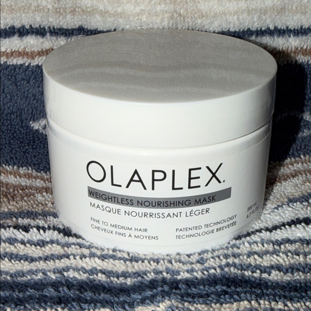 OLAPLEX Weightless Nourishing Mask - White